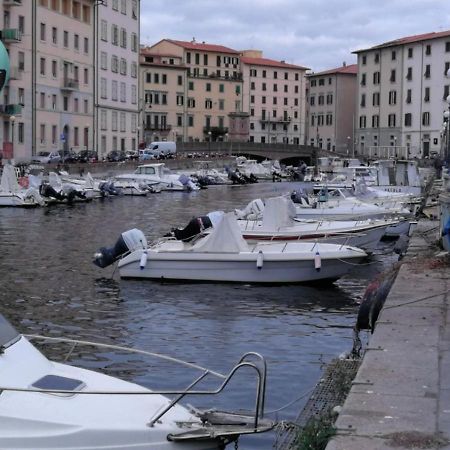 Casa Lo Scoglio Della Ballerina Ливорно Екстериор снимка